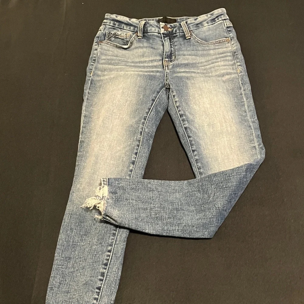 Buckle Black Distressed Skinny Blue Jeans - Picture 1 of 8